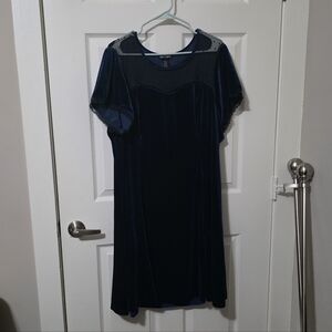 Hottpomil93opic Deep Blue Velvet Midi Dress